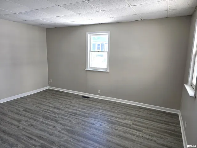 $124,900 | 121 East Main Street, Williamsville, IL 62693