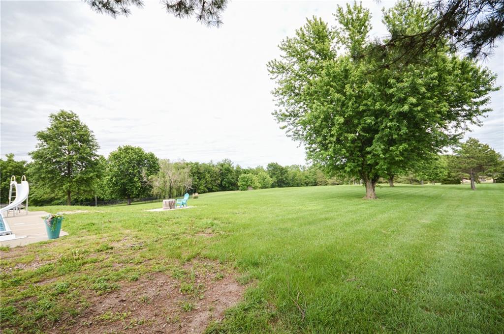 3711 South Rust Road Grain Valley, MO 64029 - Photo 16 of 57