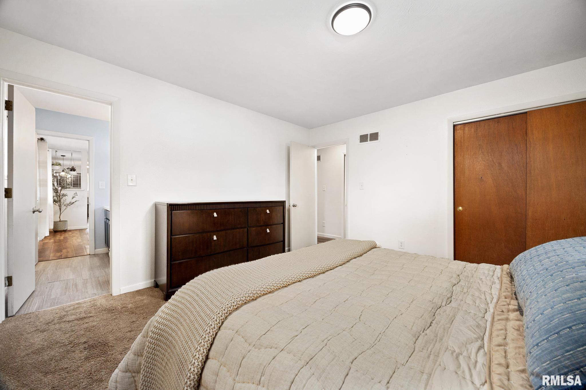 6311 North Riviera Court Peoria, IL 61614 - Photo 21 of 34