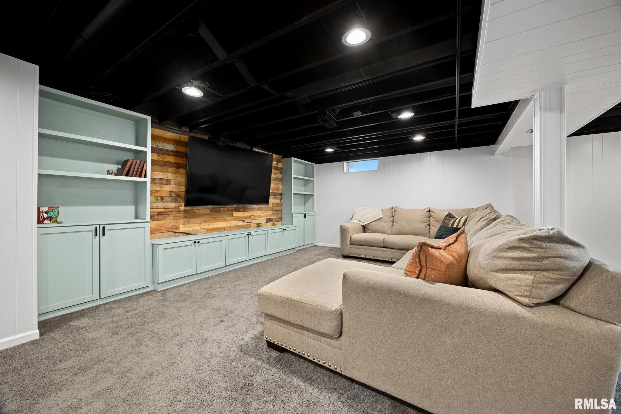 6311 North Riviera Court Peoria, IL 61614 - Photo 24 of 34