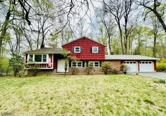 $4,350 | 50 Dolly Road, Parsippany, NJ 07054