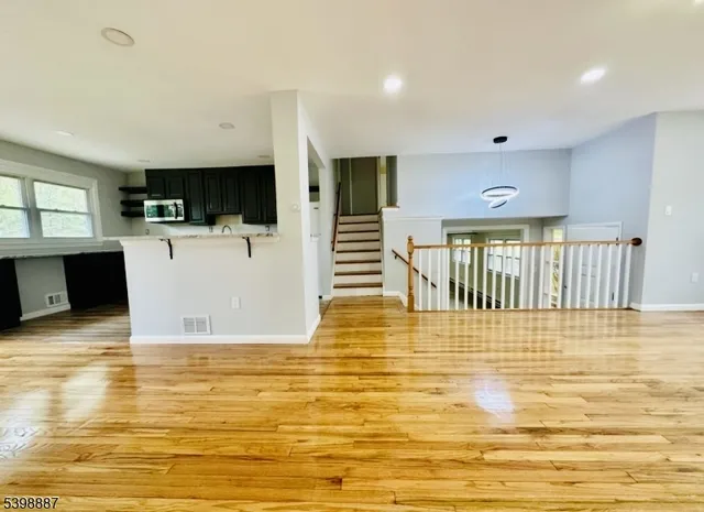 $4,350 | 50 Dolly Road, Parsippany, NJ 07054