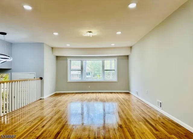 $4,350 | 50 Dolly Road, Parsippany, NJ 07054