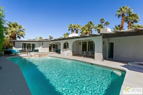 $1,750,000 | 1955 Yucca Place, Palm Springs, CA 92264