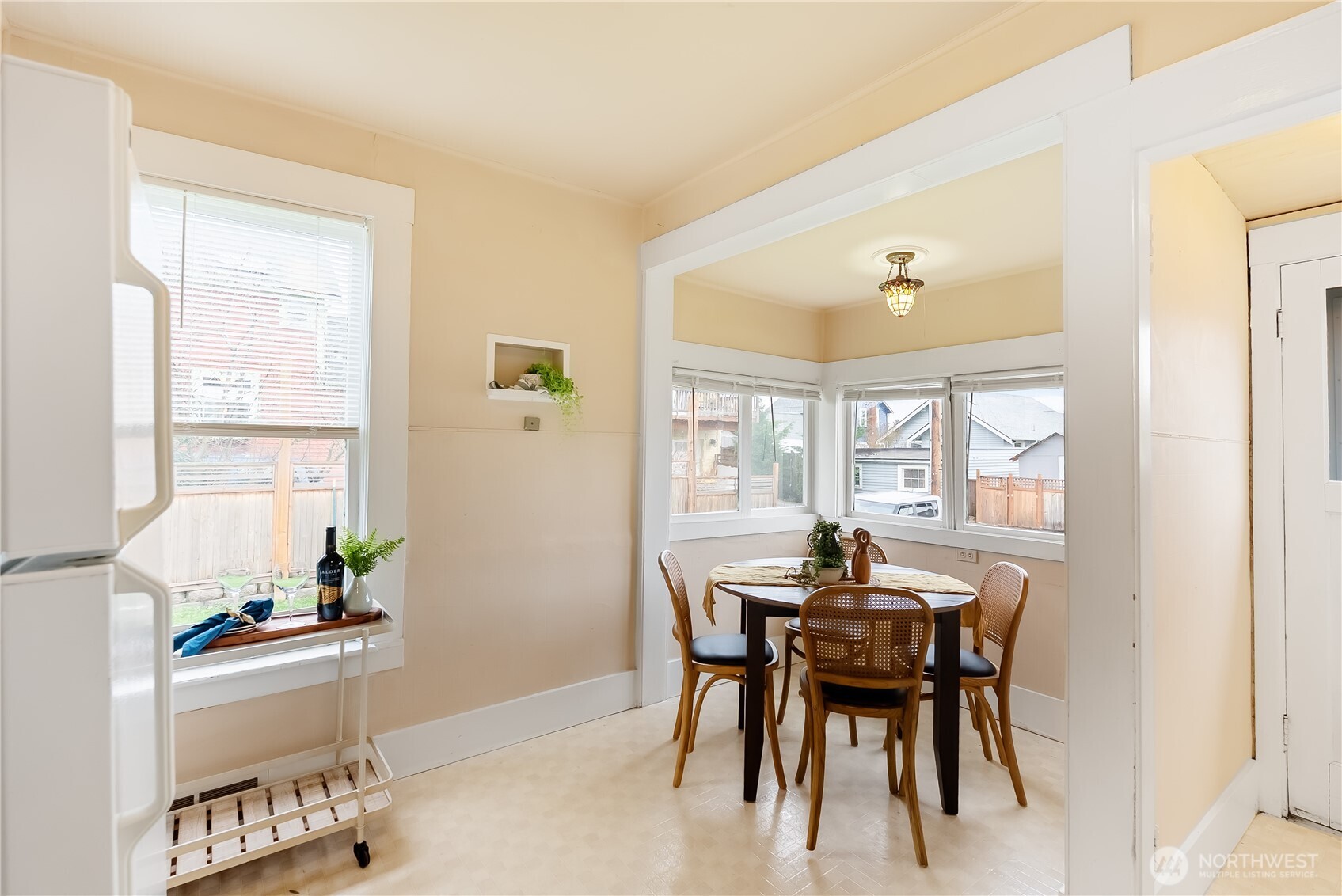 2414 Elm Street Bellingham, WA 98225 - Photo 16 of 36 a dining room with furniture and window