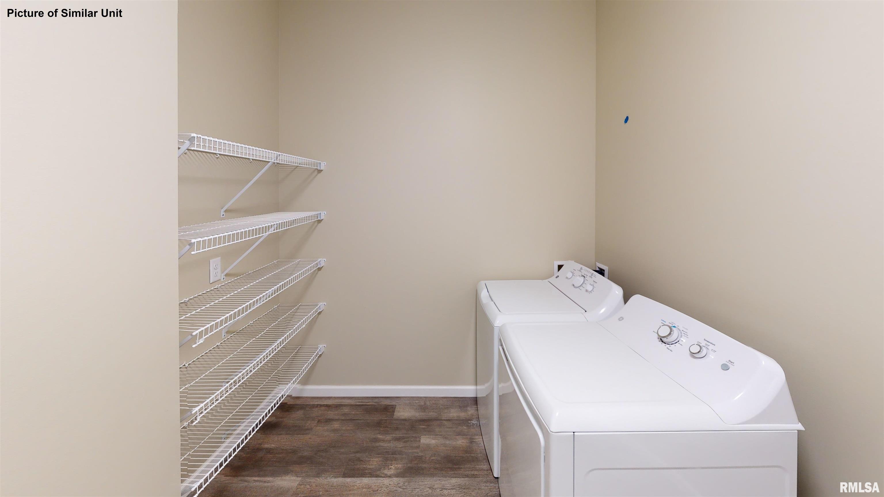 2592 Middle Road, Unit 121 Bettendorf, IA 52722 - Photo 7 of 12 Gallery Image 7