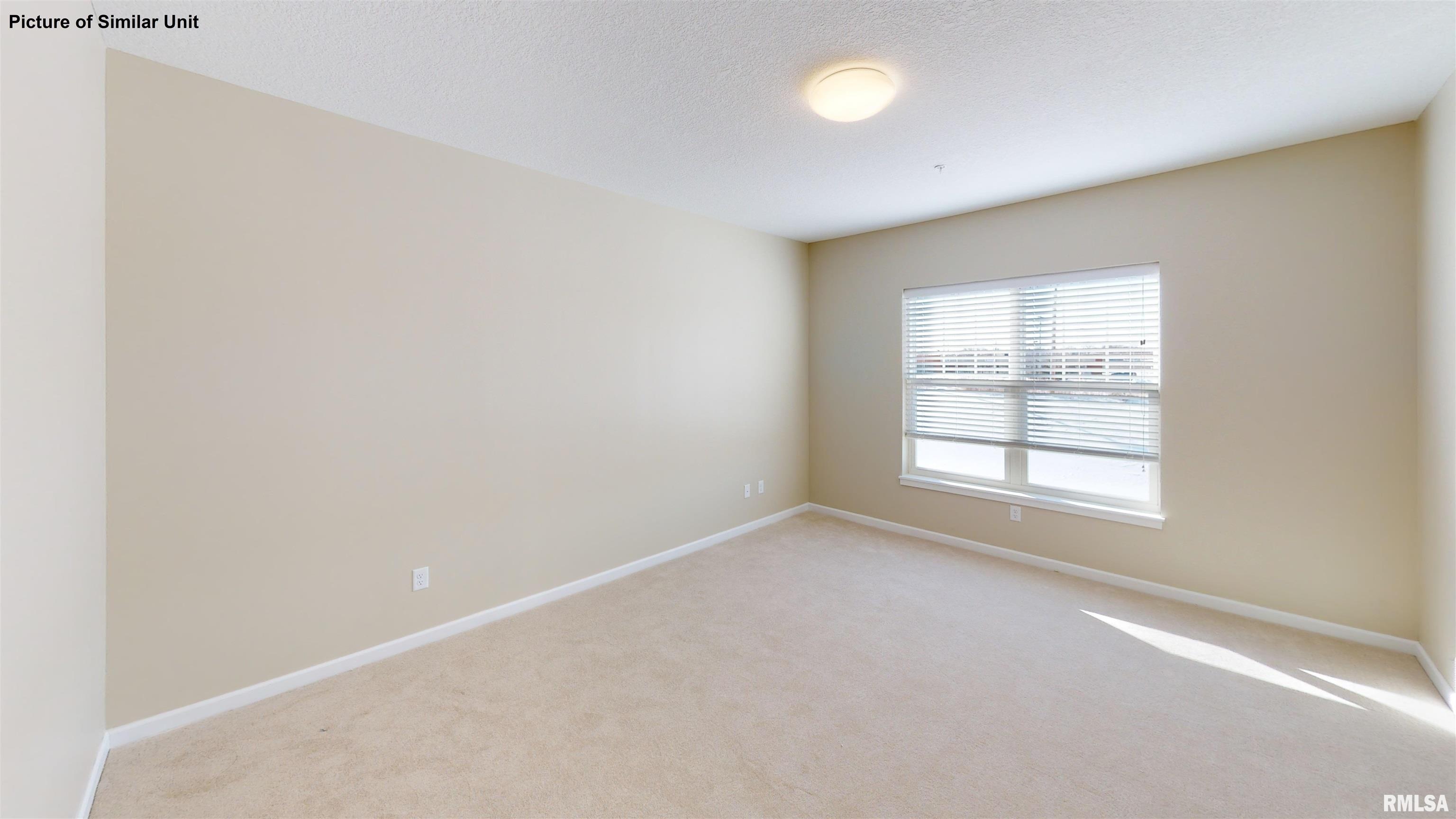 2592 Middle Road, Unit 121 Bettendorf, IA 52722 - Photo 9 of 12 Gallery Image 9