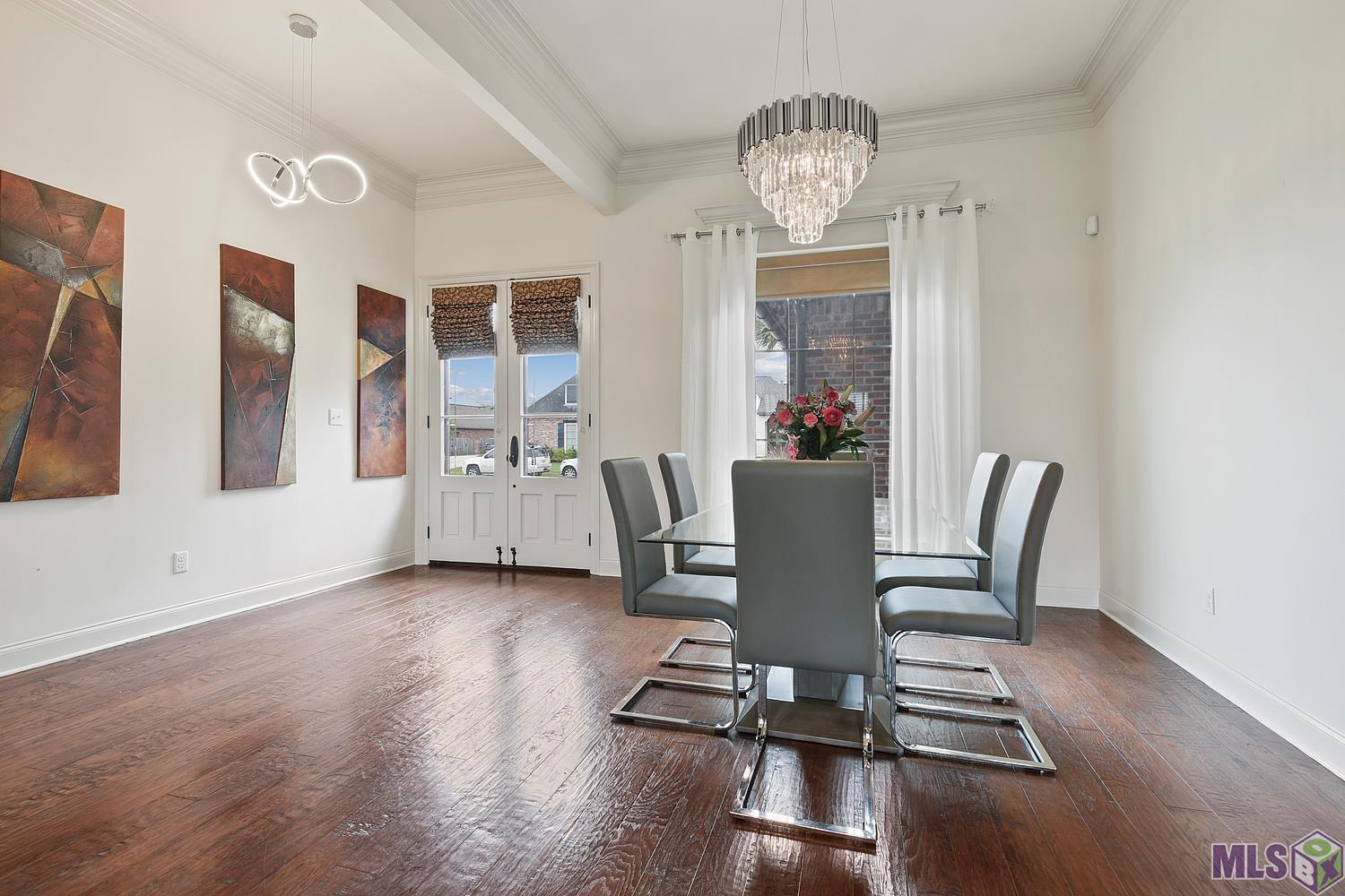 9078 Foxgate Drive Baton Rouge, LA 70809 - Photo 3 of 17 Gallery Image 3
