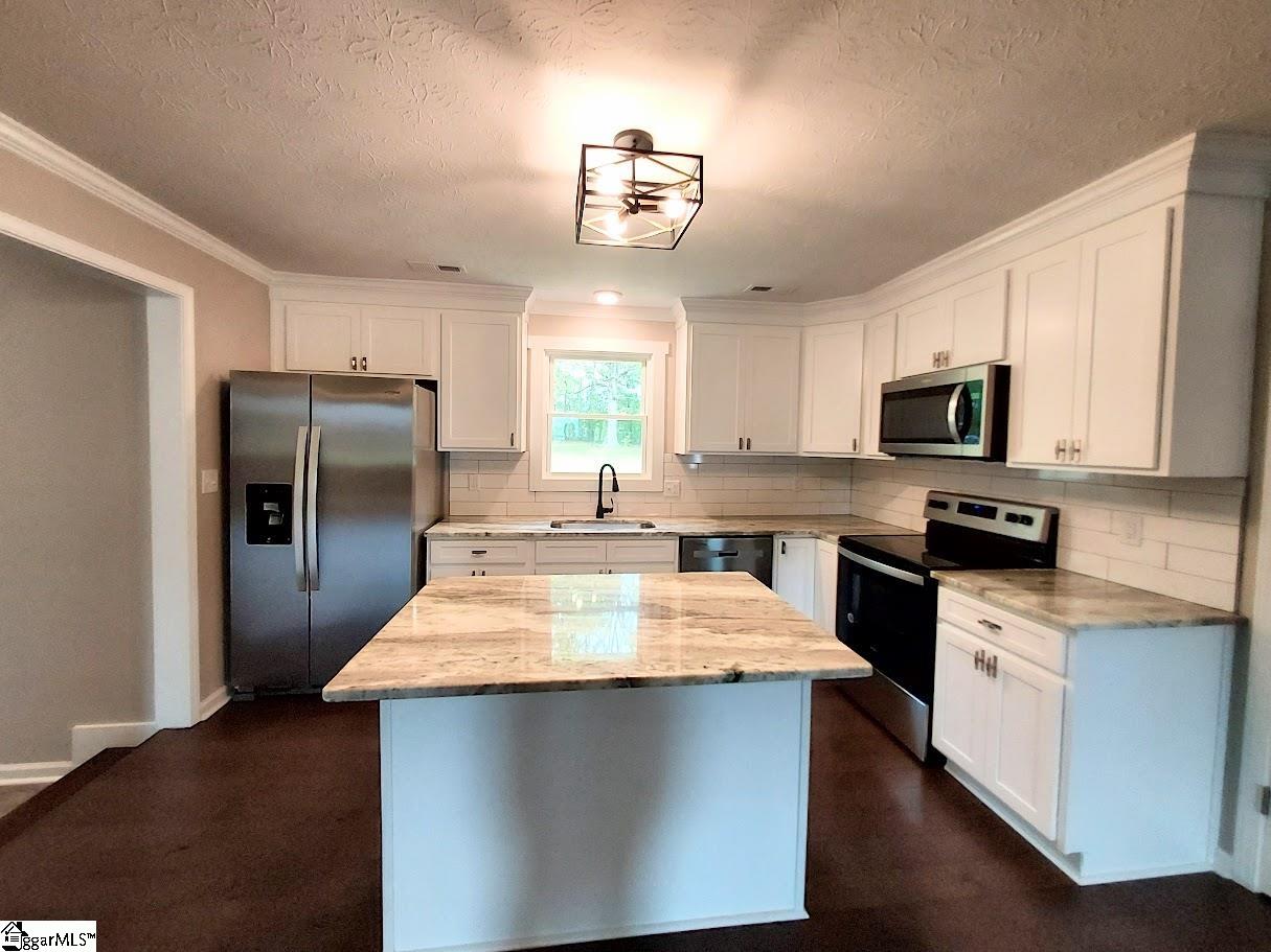 202 Lewis Road Williamston, SC 29697 - Photo 14 of 31