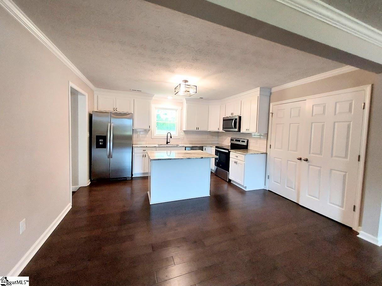 202 Lewis Road Williamston, SC 29697 - Photo 10 of 31