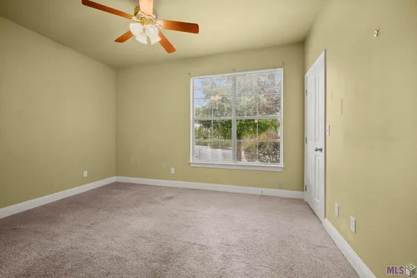 $186,500 | 809 Summer Breeze Drive, Unit 1405, Baton Rouge, LA 70810