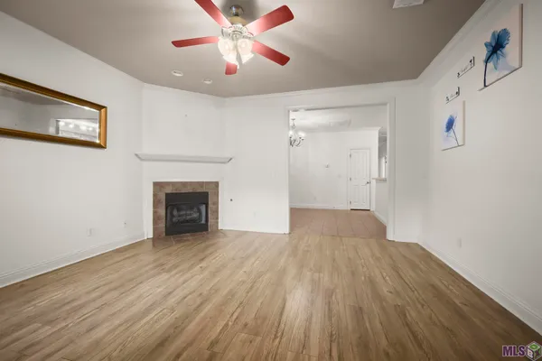 $186,500 | 809 Summer Breeze Drive, Unit 1405, Baton Rouge, LA 70810