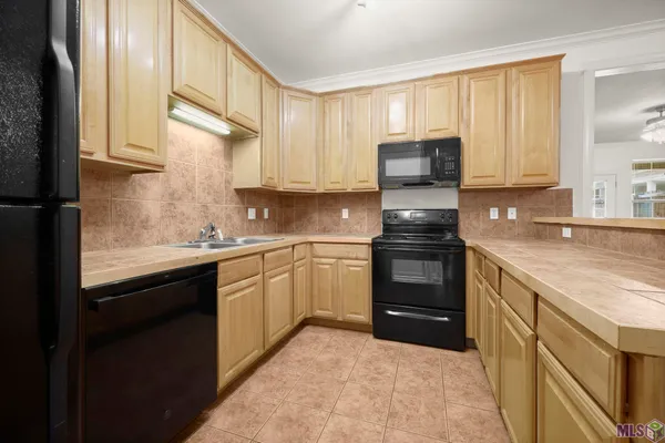 $186,500 | 809 Summer Breeze Drive, Unit 1405, Baton Rouge, LA 70810