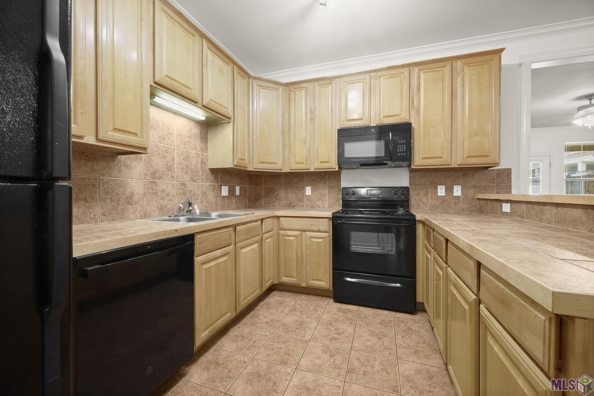 809 Summer Breeze Drive, Unit 1405 Baton Rouge, LA 70810 - Photo 5 of 18