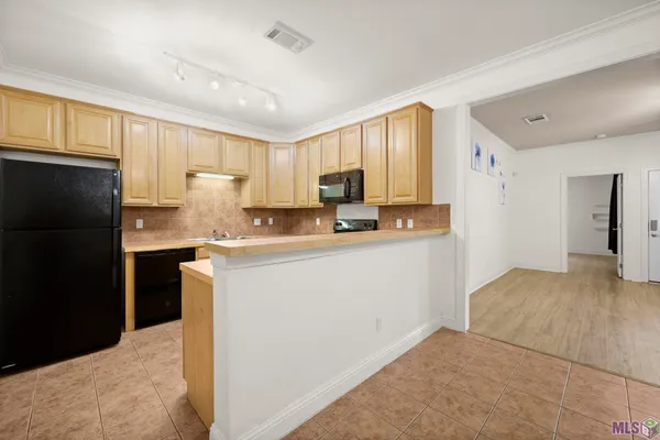 $186,500 | 809 Summer Breeze Drive, Unit 1405, Baton Rouge, LA 70810