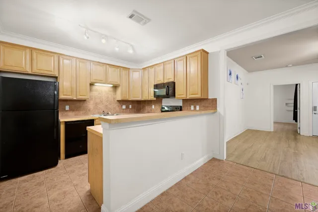 $190,000 | 809 Summer Breeze Drive, Unit 1405, Baton Rouge, LA 70810