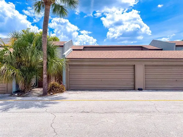 $179,990 | 2500 21st Street Northwest, Unit 22, Winter Haven, FL 33881