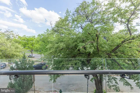 $749,900 | 1332 G Street Southeast, Unit 2, Washington, DC 20003