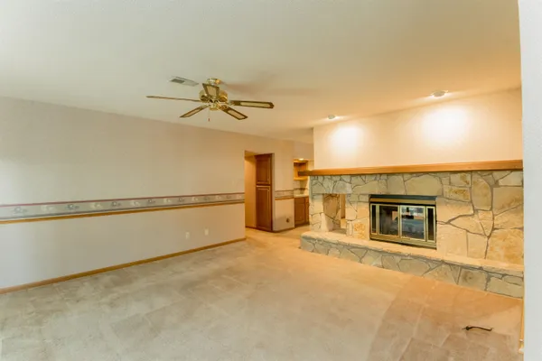 $285,000 | 909 North Maize Road, Wichita, KS 67212