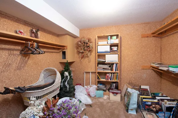 $285,000 | 909 North Maize Road, Wichita, KS 67212