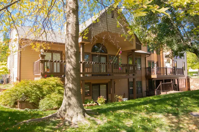 $285,000 | 909 North Maize Road, Wichita, KS 67212