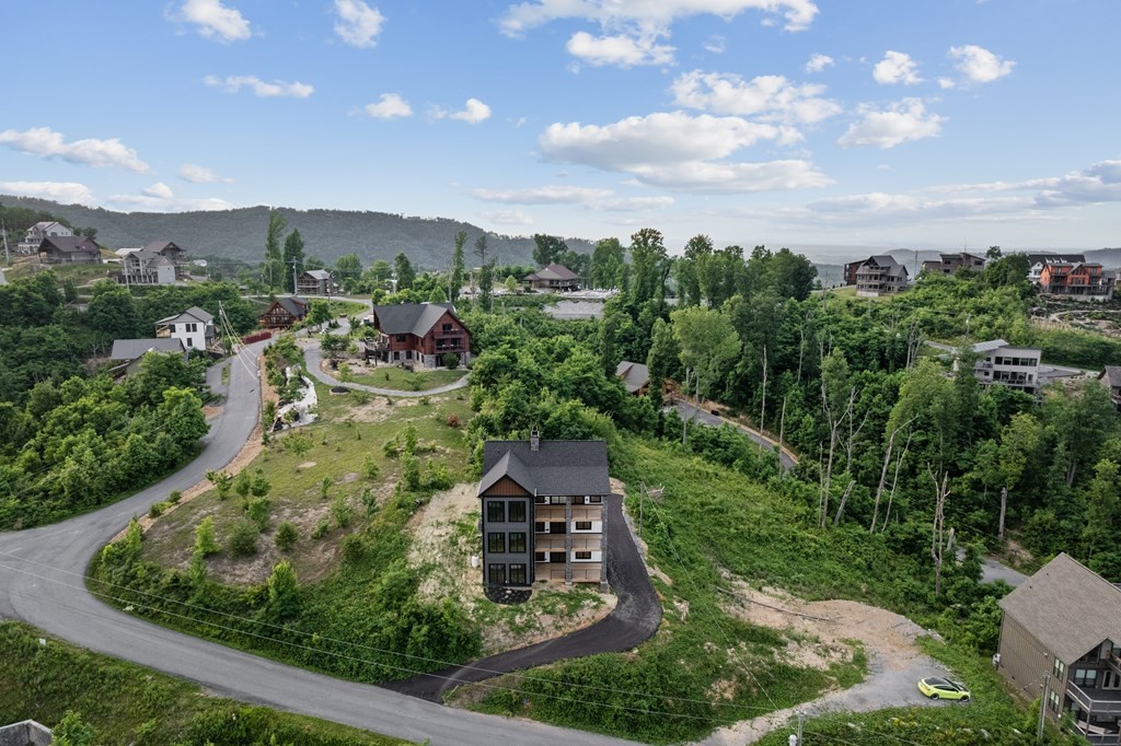 739 Village Loop Road Gatlinburg, TN 37738 - Photo 35 of 72 Gallery Image 35