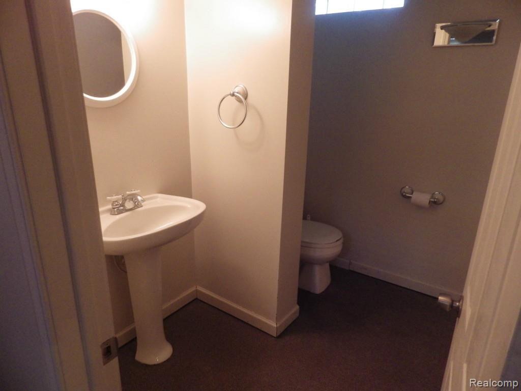 1399 Princeton Road Berkley, MI 48072 - Photo 14 of 20 Basement Bathroom.jpg