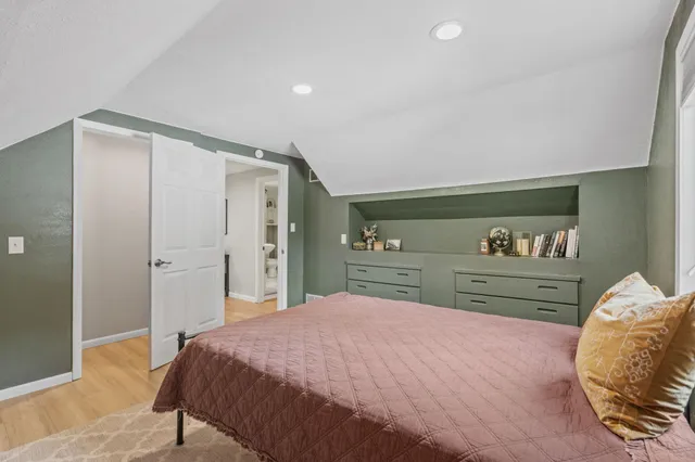 $499,900 | 212 Birchwood Drive, Stillwater, MN 55082