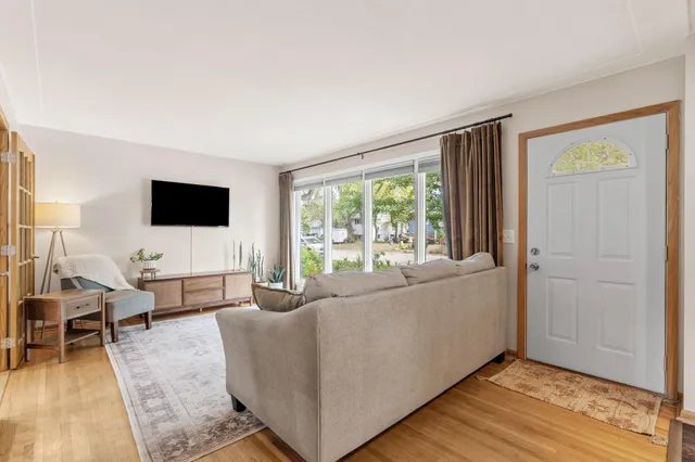 $499,900 | 212 Birchwood Drive, Stillwater, MN 55082