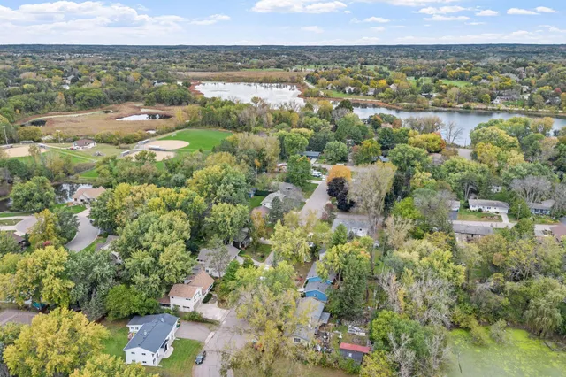 $499,900 | 212 Birchwood Drive, Stillwater, MN 55082