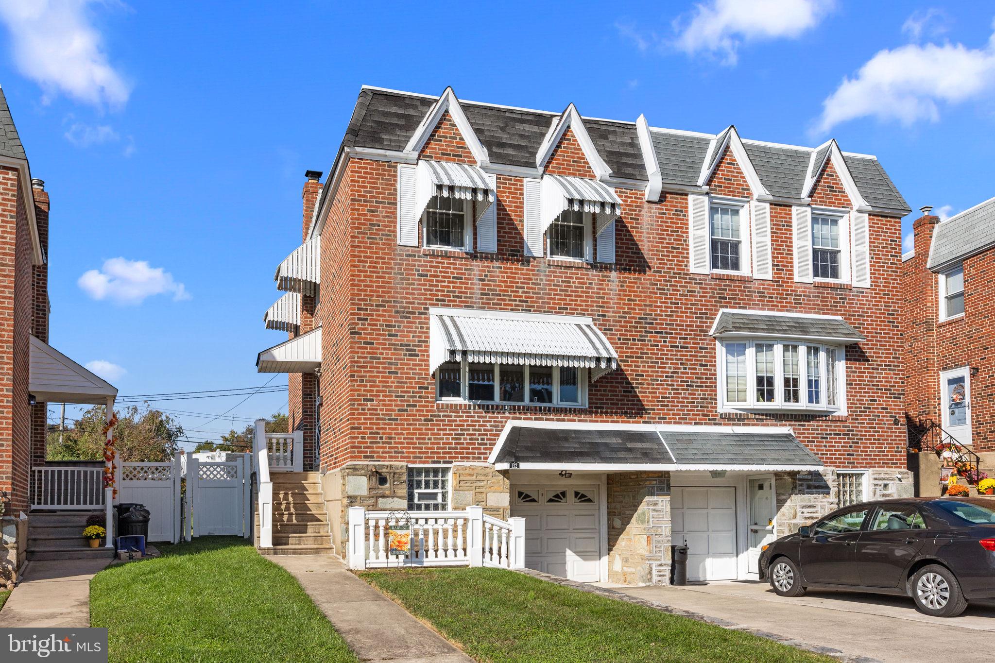 132 Hickory Hill Road Philadelphia, PA 19154 - Photo 2 of 29 Gallery Image 2