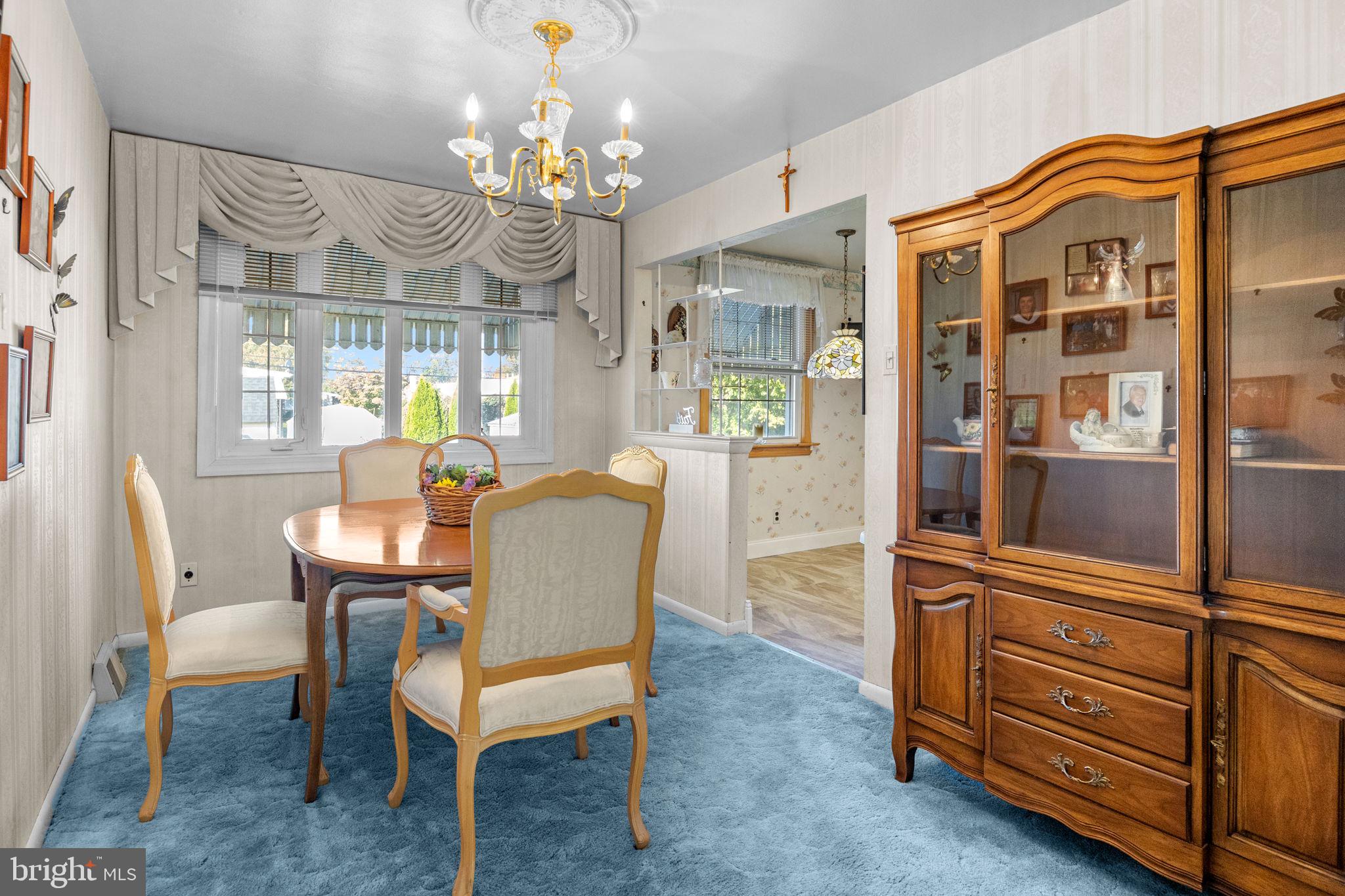 132 Hickory Hill Road Philadelphia, PA 19154 - Photo 8 of 29 Gallery Image 8