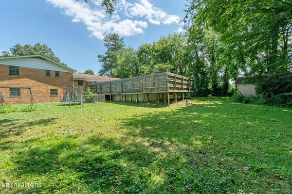 $369,900 | 898 West Cunningham Street, Alcoa, TN 37701