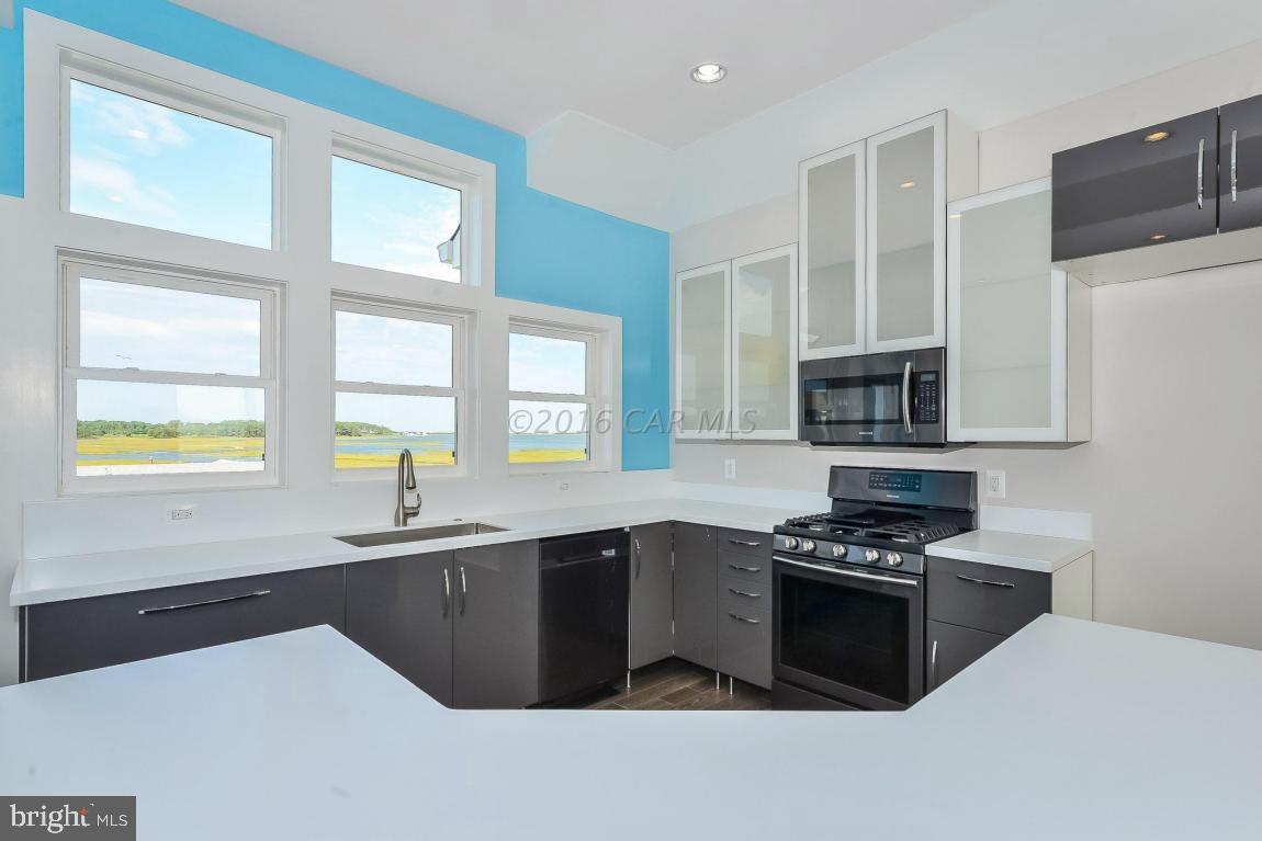 12354 Snug Harbor Road Berlin, MD 21811 - Photo 10 of 40 Gallery Image 10