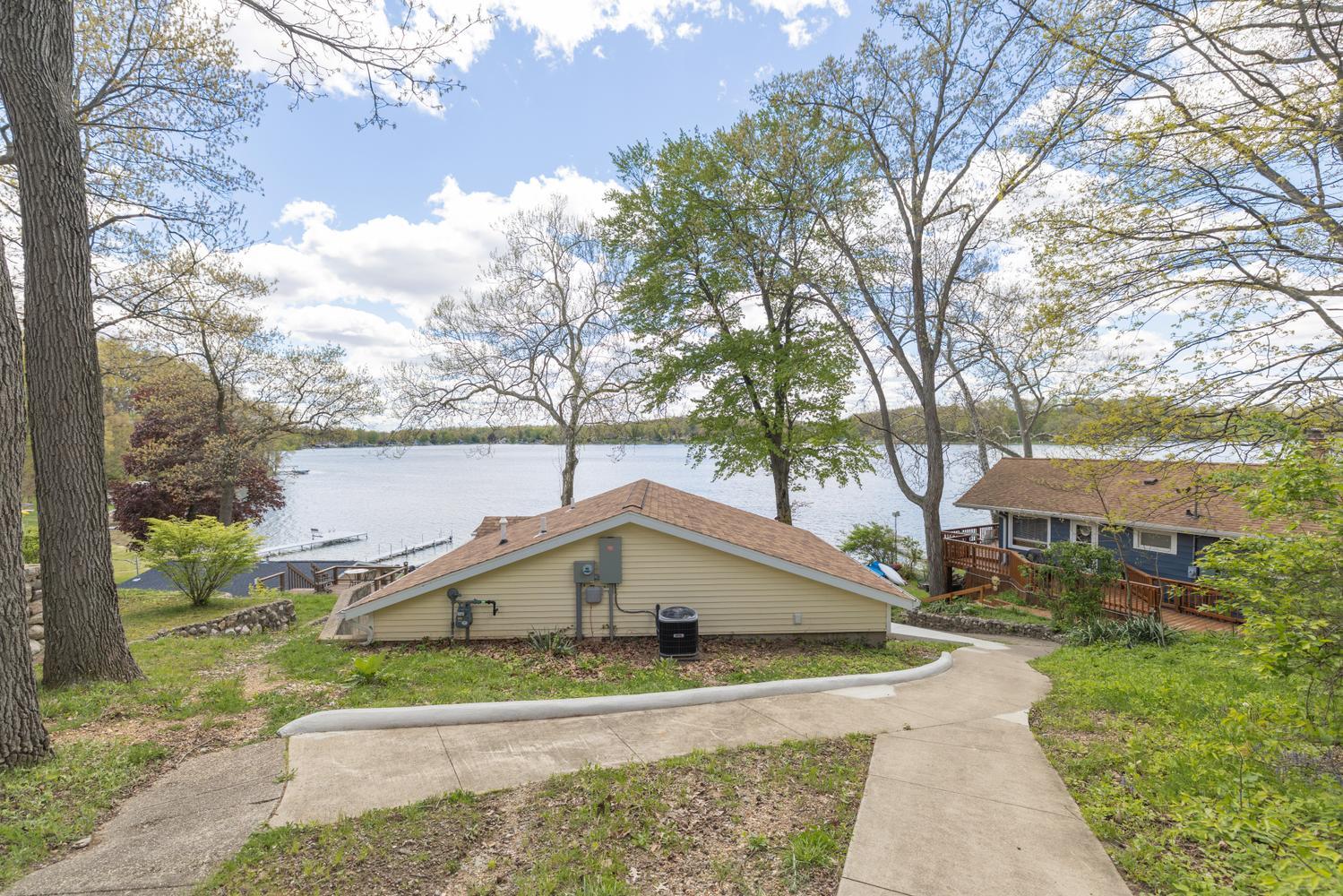 58484 East Clear Lake Road Three Rivers, MI 49093 - Photo 29 of 30 58484 E Clear Lake Rd Three-large-029-01