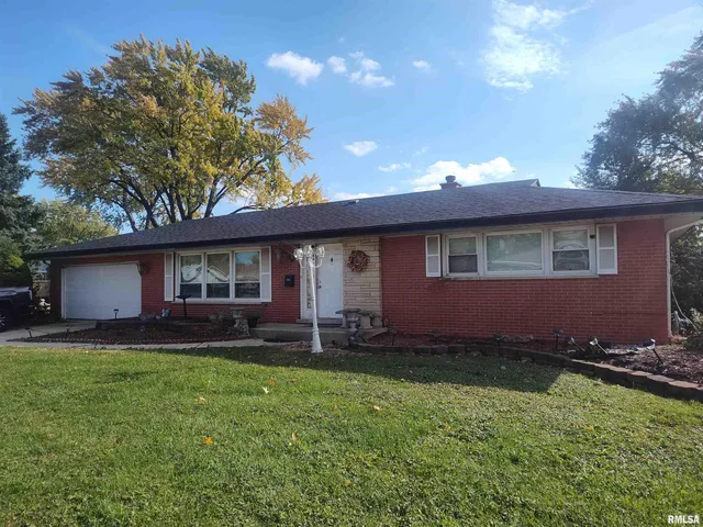 $219,900 | 445 East 168th Place, South Holland, IL 60473