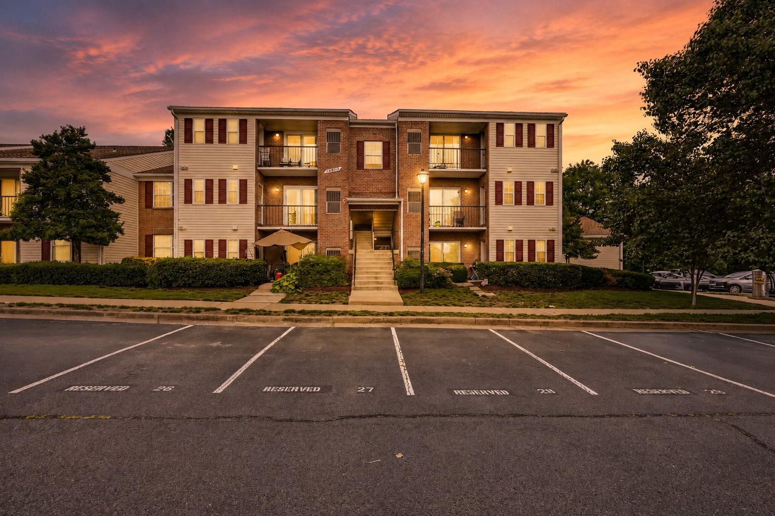 14800 Rydell Road, Unit 201 Centreville, VA 20121 - Photo 2 of 28 Charming condo at sunset glow.