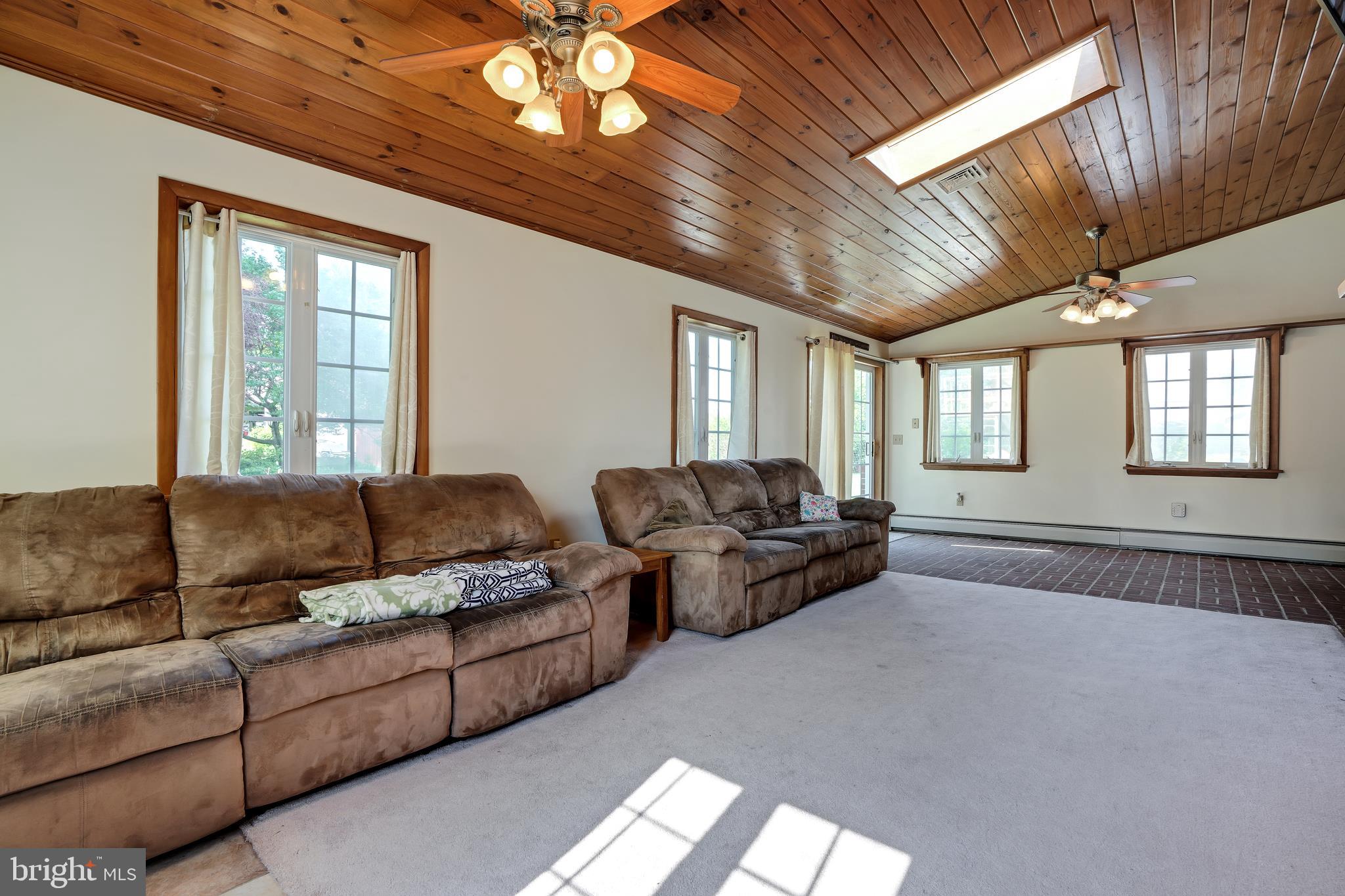 1322 Birch Road Lebanon, PA 17042 - Photo 8 of 27 Gallery Image 8