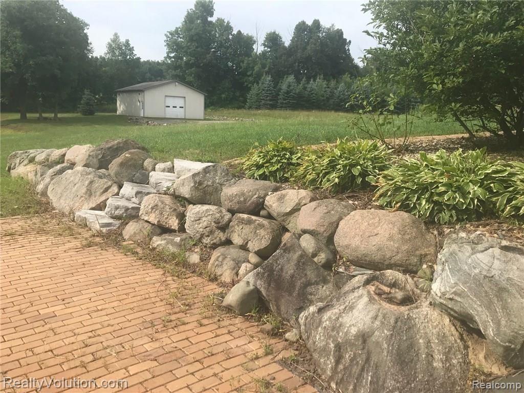 6837 Martin Road Imlay City, MI 48444 - Photo 8 of 22 Gallery Image 8