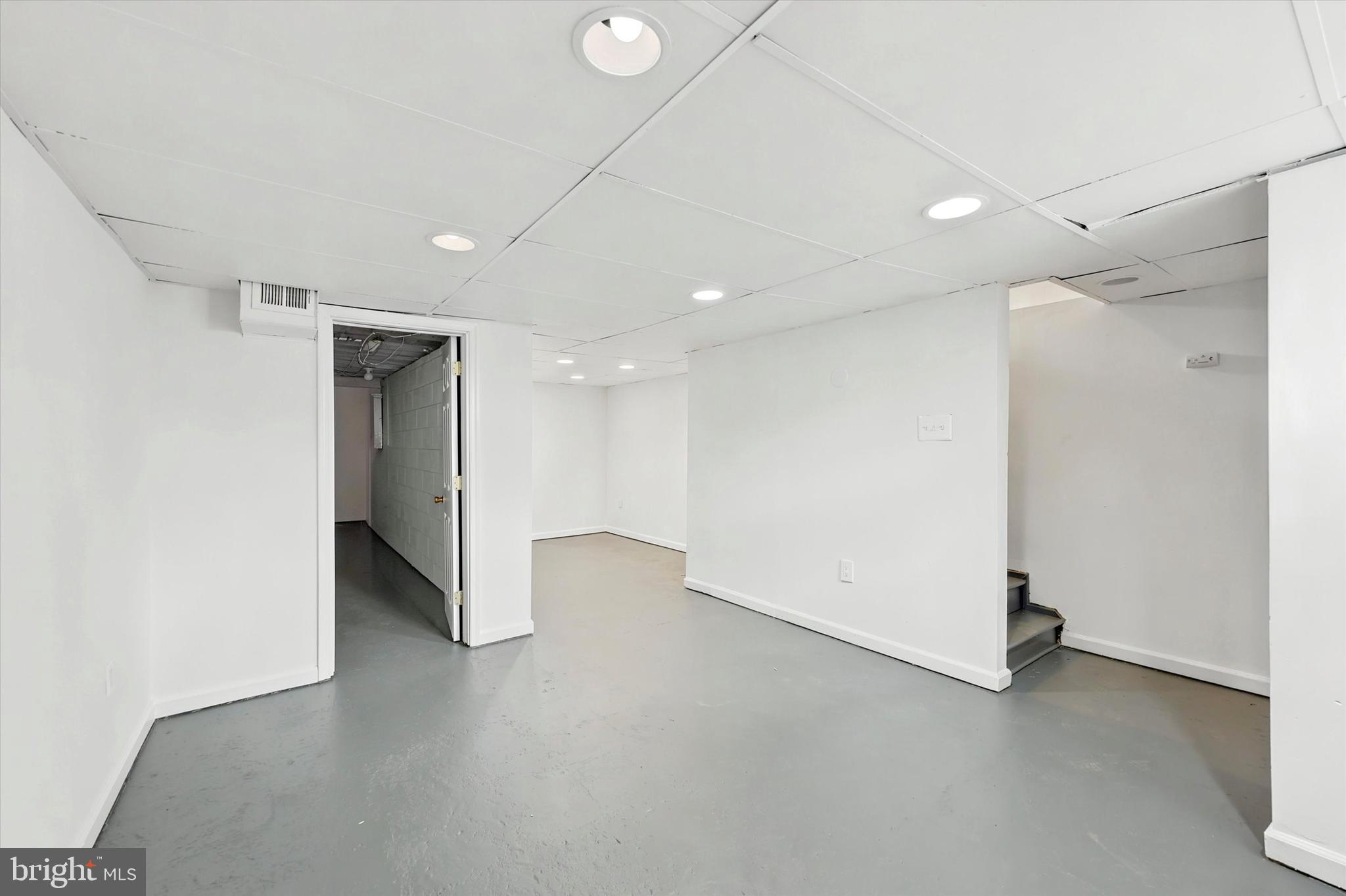 2052 Heather Road Folcroft, PA 19032 - Photo 15 of 17 a view of an empty room