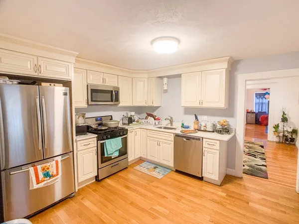 $4,500 | 6 Webster Street, Unit 1, Somerville, MA 02145