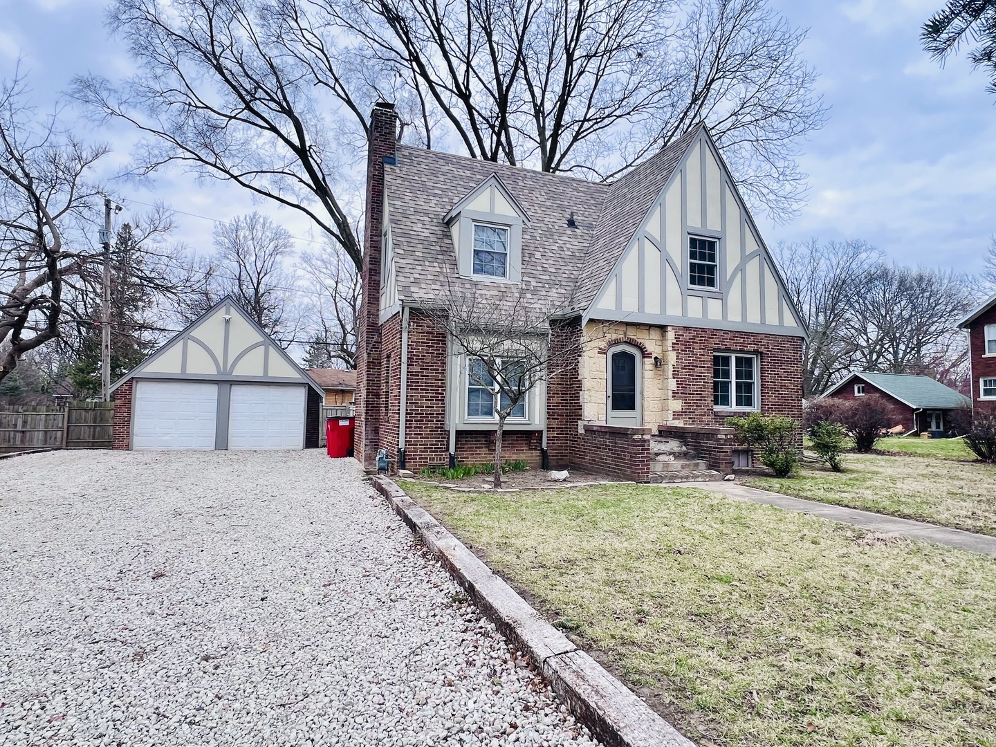 1604 West Springfield Avenue Champaign, IL 61821 - Photo 1 of 29 Gallery Image 1