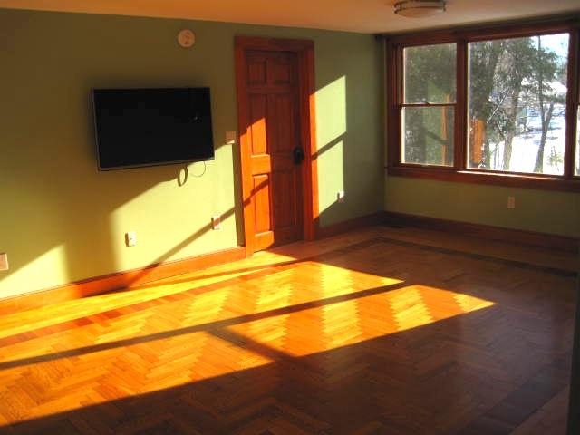 32 Woodman Road Durham, NH 03824 - Photo 3 of 29