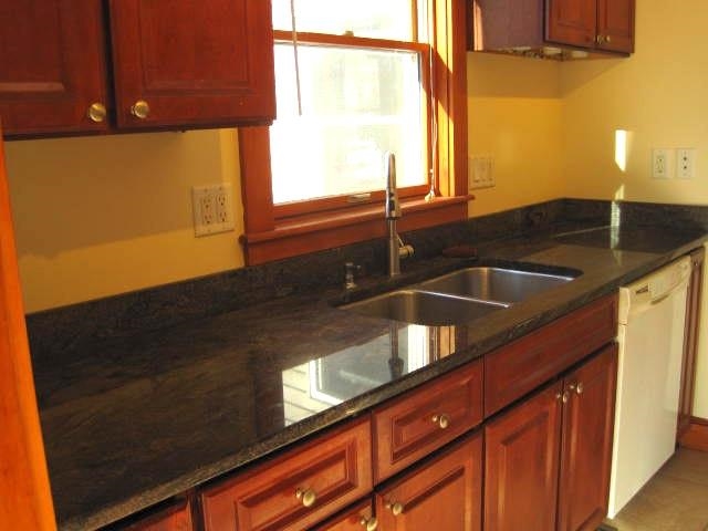 32 Woodman Road Durham, NH 03824 - Photo 9 of 29