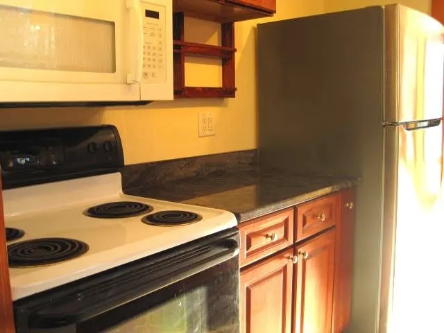 $519,000 | 32 Woodman Road, Durham, NH 03824