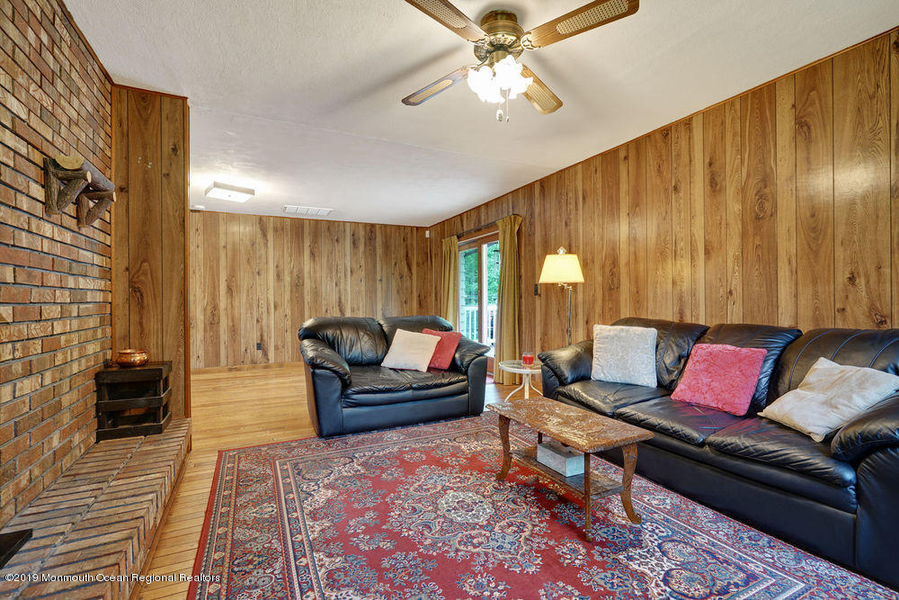 71 Millstone Road Perrineville, NJ 08535 - Photo 28 of 60 028_71_millstone_rd-millstone_1557839388