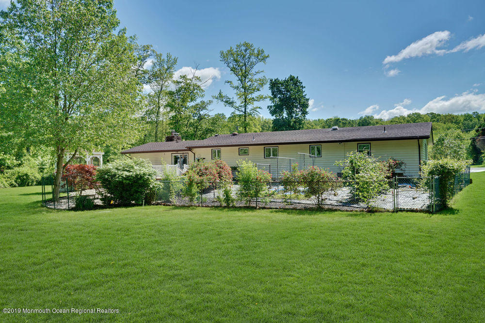 71 Millstone Road Perrineville, NJ 08535 - Photo 54 of 60 054_dsc08785-dsc08789_1