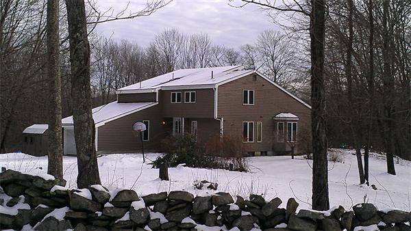 597 Boston Road Sutton, MA 01590 - Photo 1 of 28 Gallery Image 1