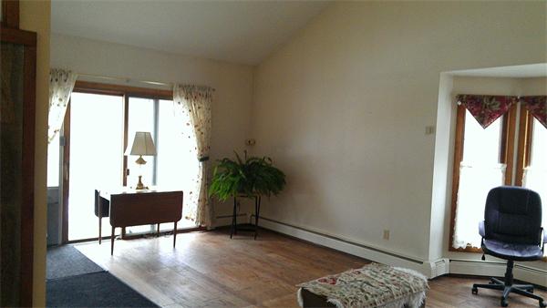 597 Boston Road Sutton, MA 01590 - Photo 5 of 28 Gallery Image 5
