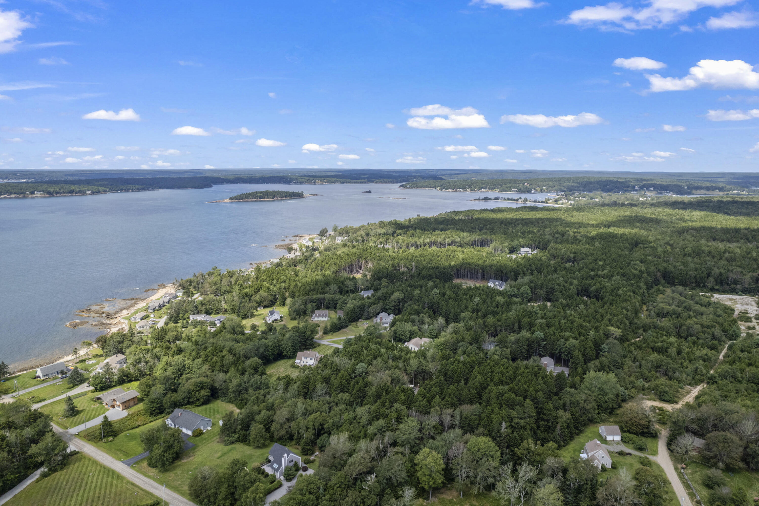 27 Tispaquin Trail New Harbor, ME 04554 - Photo 15 of 18 27 Tispaquin Trail_112
